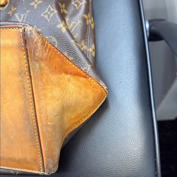 Louis Vuitton Brown Monogram - Picture 12 of 13